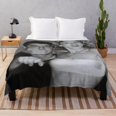 Carrie And Big Photo Throw Blanket